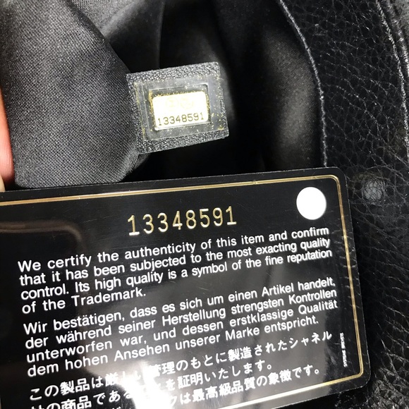 GORGEOUS 💎ZIPPER QUILTED CHANEL 💎TOTE LEATHER - Picture 3 of 13